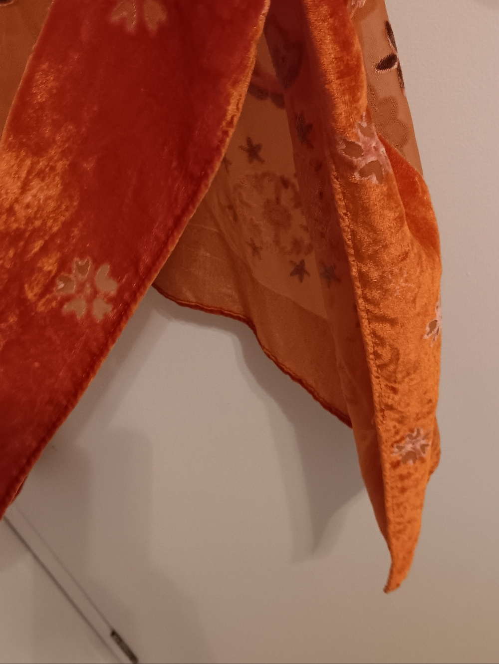 Urban Outfitter Rust Orange Velvet Burnout Floral Kimono Jacket Semi Sheer Boho - Picture 4 of 8
